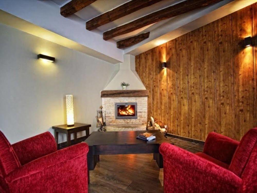 Posada La Casona De Valbuena Valbuena De Duero Zewnętrze zdjęcie